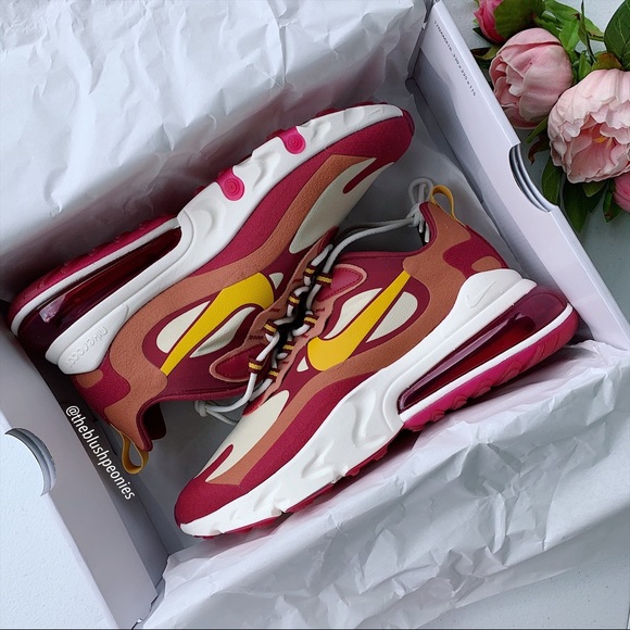 Nike Air Max 270 React NWT - Picture 12 of 12